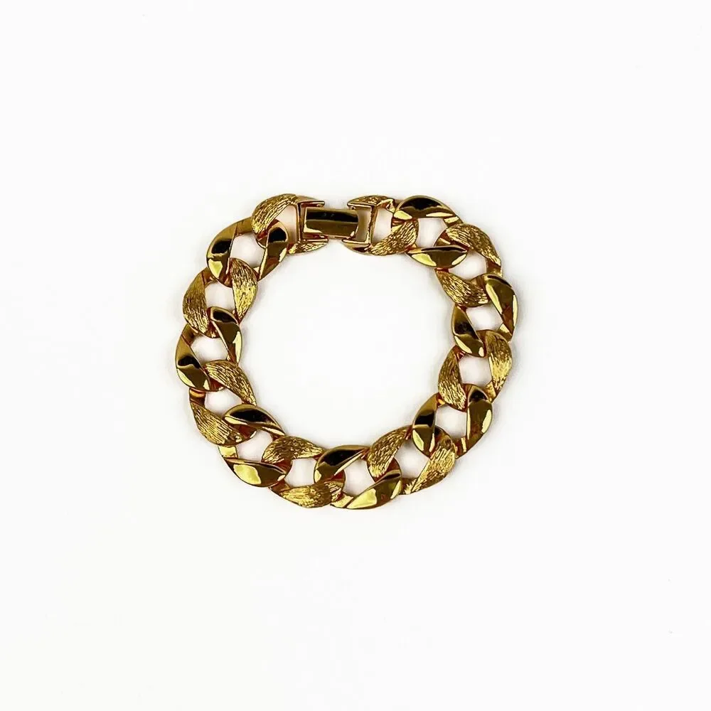 Vintage Napier Bracelet Gold Tone Retro MCM Textured Oval Links Classic Chic